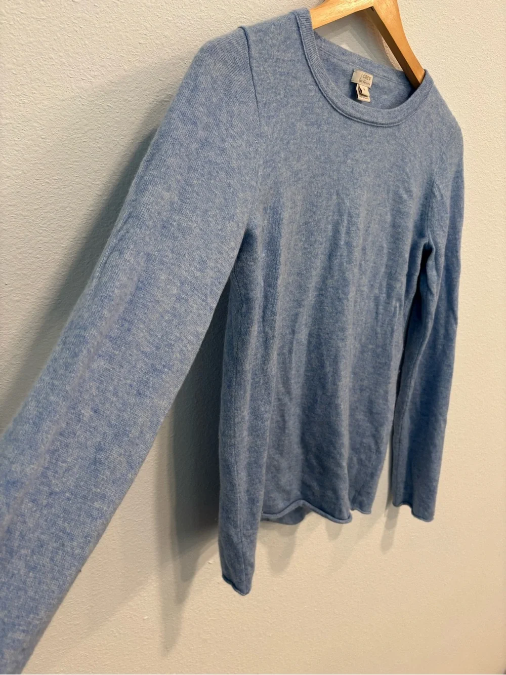 J.Crew 100% Cashmere Blue Sweater M Quiet Luxury Soft Girl Coastal Grandma